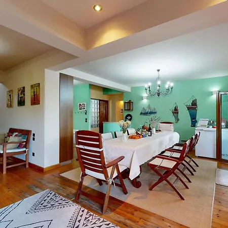 Primavera Sea View וילה