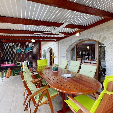 Primavera Sea View Villa