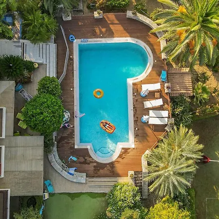 Primavera Sea View Villa *