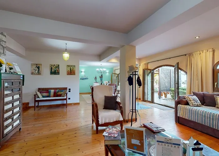 Primavera Sea View Villa Szelianítika