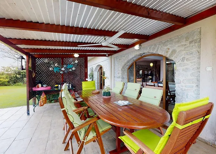 Primavera Sea View Villa