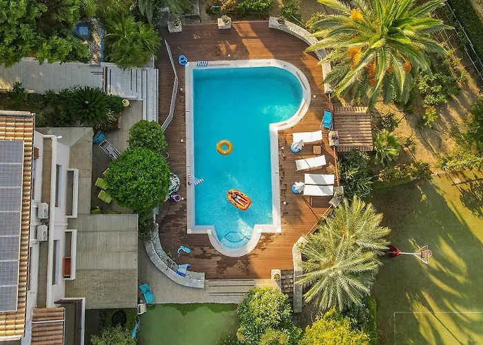 Primavera Sea View Villa *