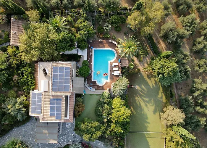 Primavera Sea View Villa *